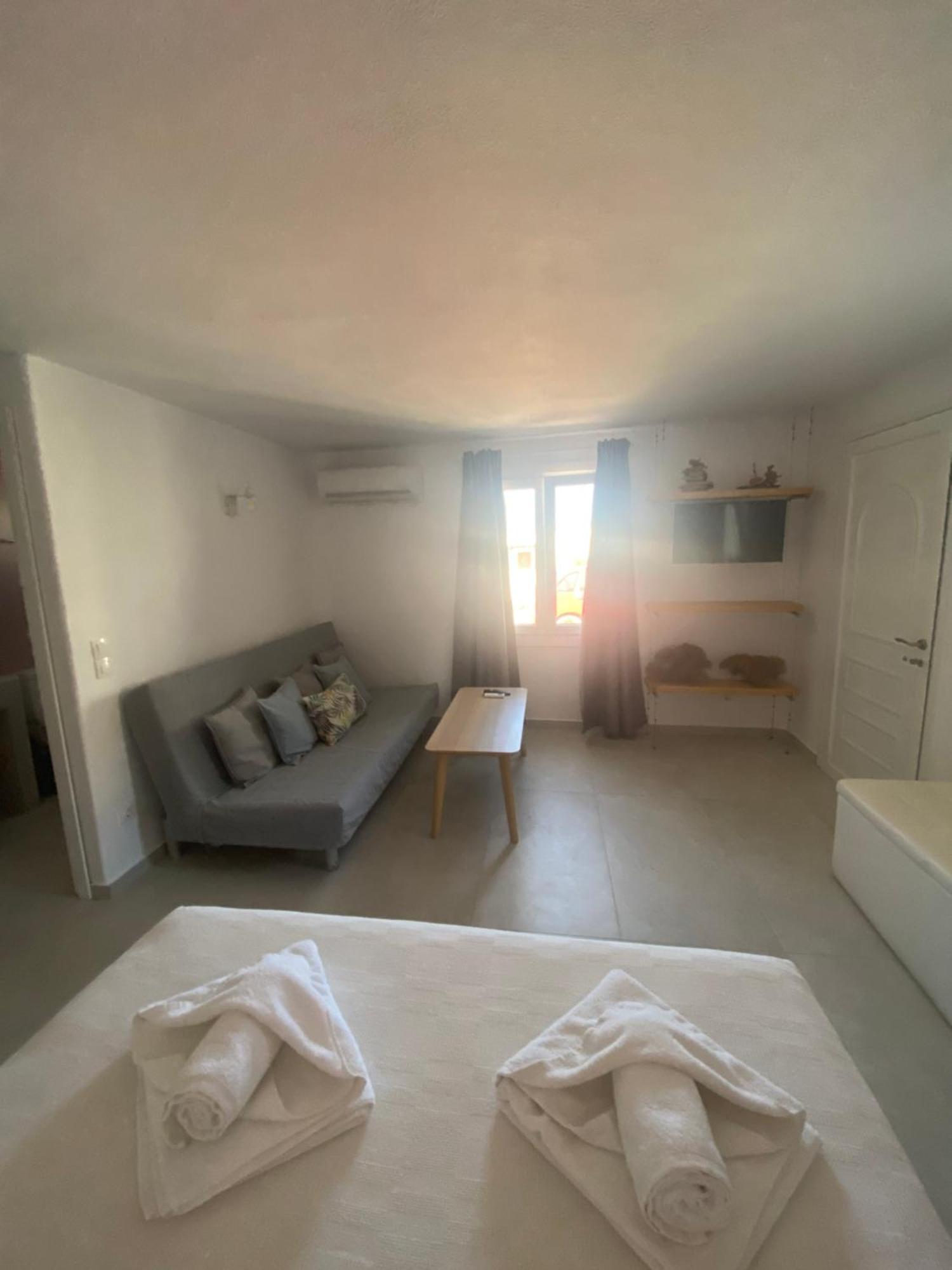 Mykonos 1001 Apartment Agios Stefanos  Bagian luar foto